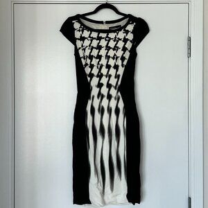 Karen Millen Black & White Cap-Sleeve Dress, Size US 4